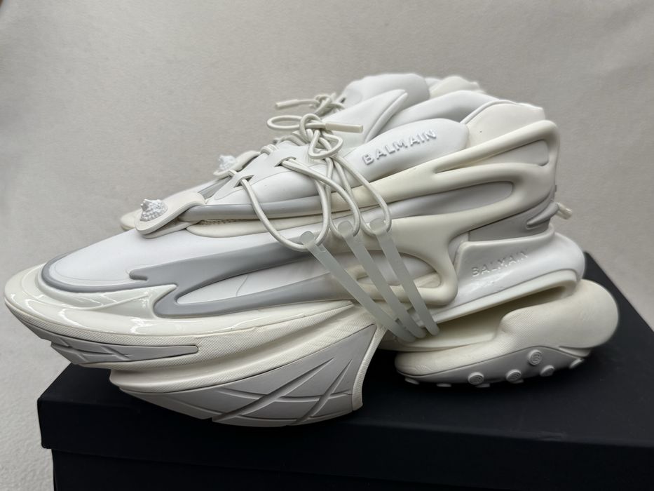 Balmain unicorn наличен