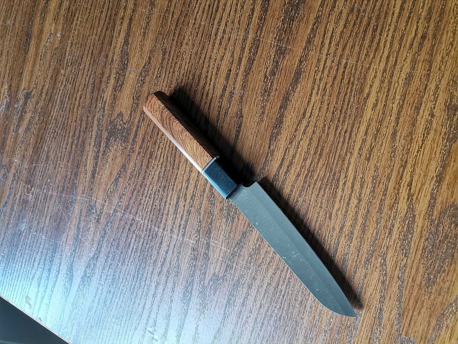 Масивни кухненски сатъри