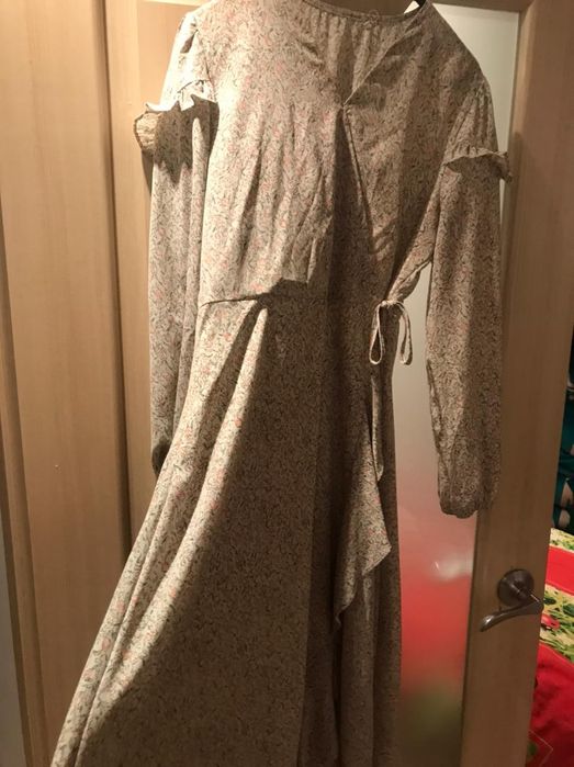 Продам платье НОВОЕ