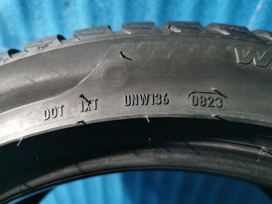 245/45 R18 - 275/40 R18 pirelli m+s 4 bucati