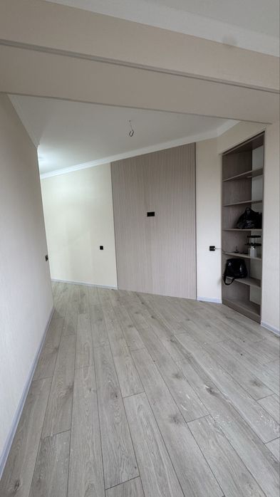 Продается квартира в Яшнабадском районе Новостройка Иззат 1в2х комнат