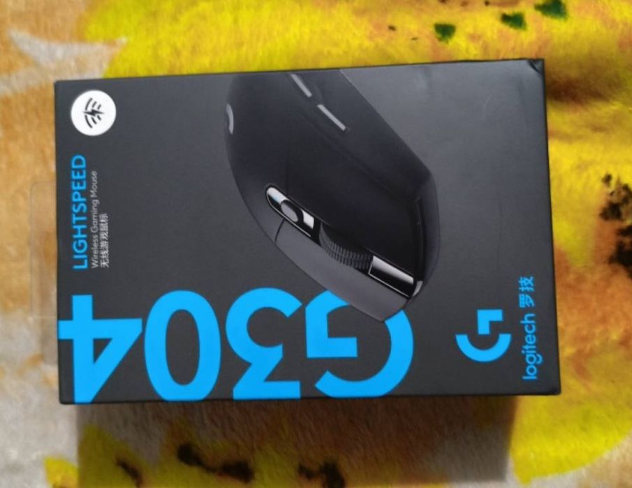 Logitech G304 10 штук есть