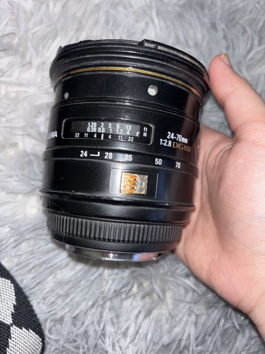 EX Sigma DG HSM 24-70мм 1:2:8