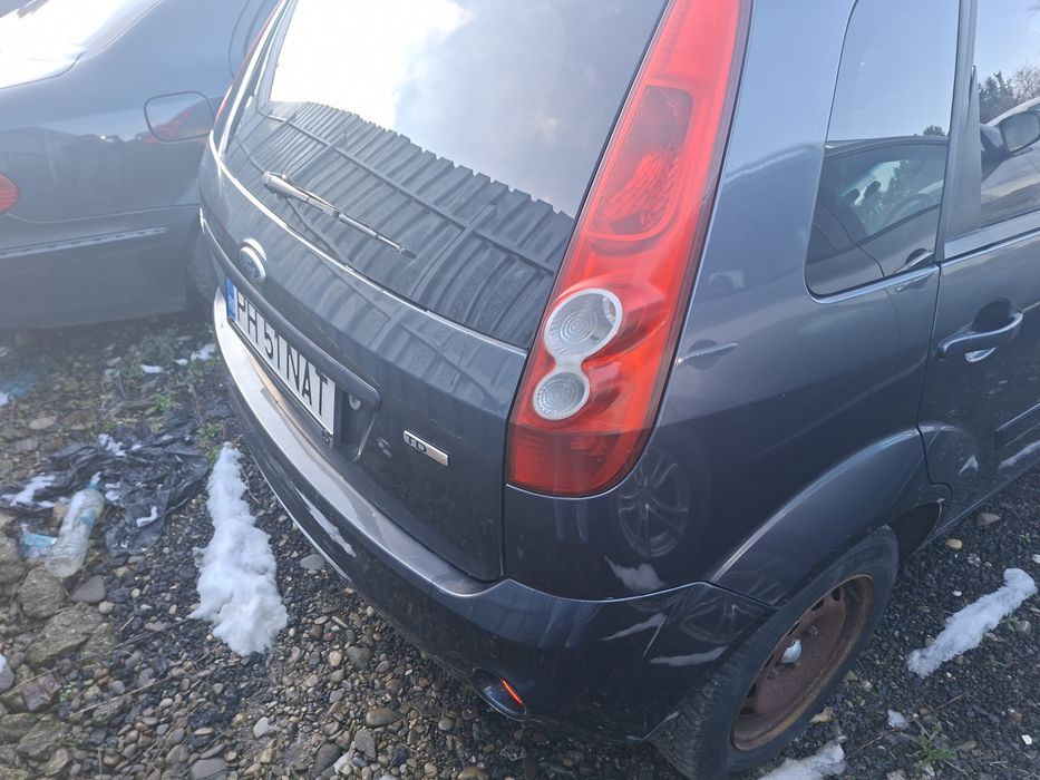 Ford Fiesta 2008 1.4 tdci Reparație/Dezmembrari