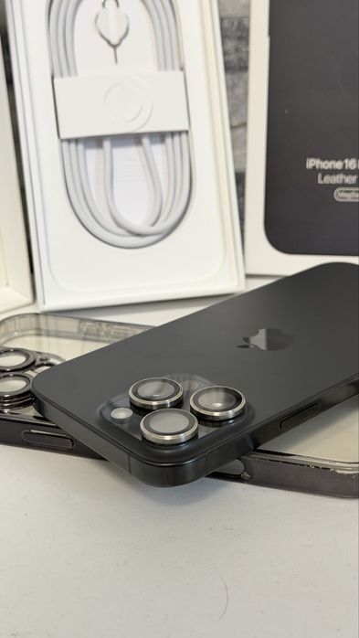  iPhone 16 Pro Max 256GB Black Titanium