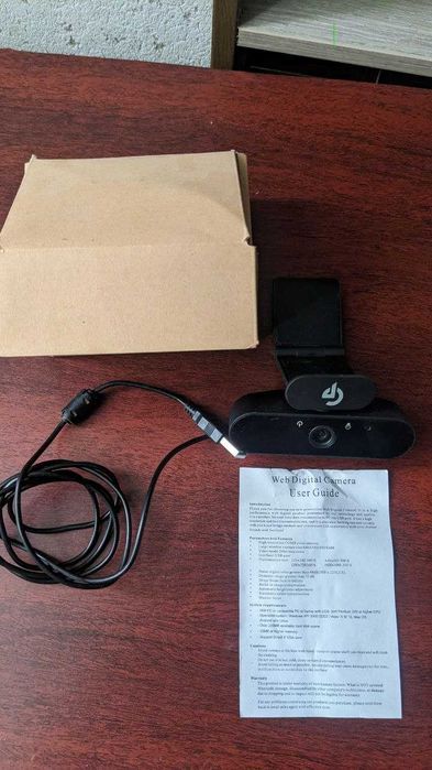 Видеокамера для компьютера или ноутбука,б/у,на клипсе