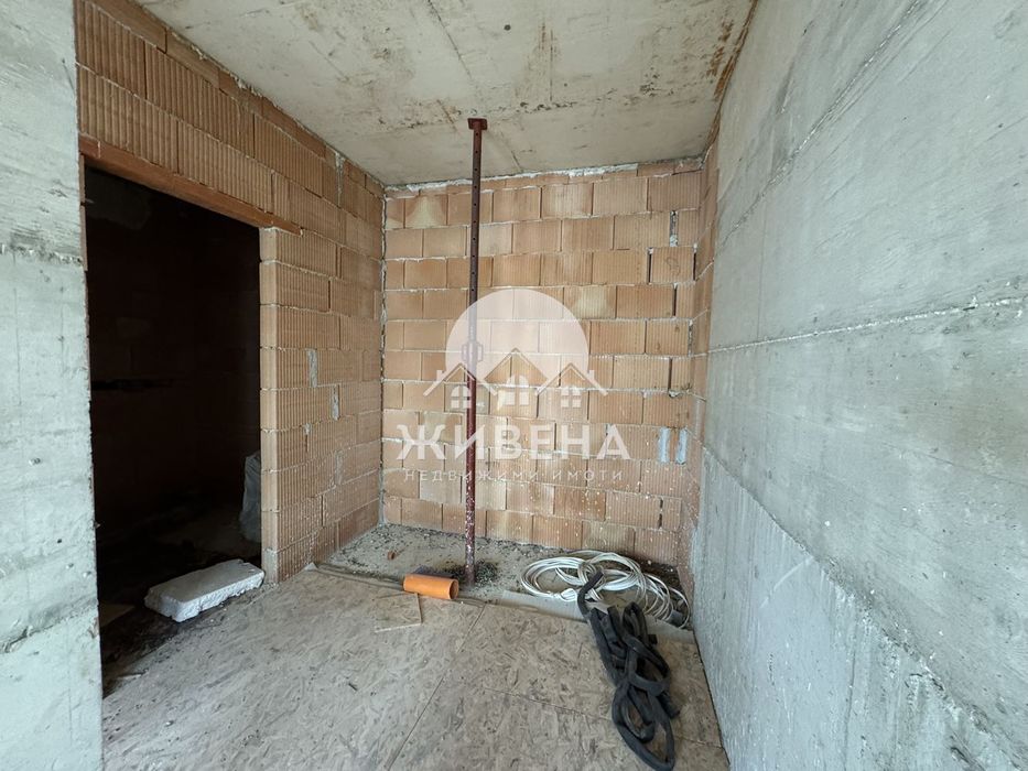 Продава 3-стаен мезонет, До ключ, кв. Победа, площ 80 кв.м