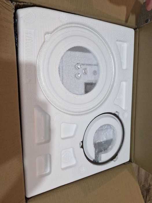 Cuptor microunde cu Grill 1000W
