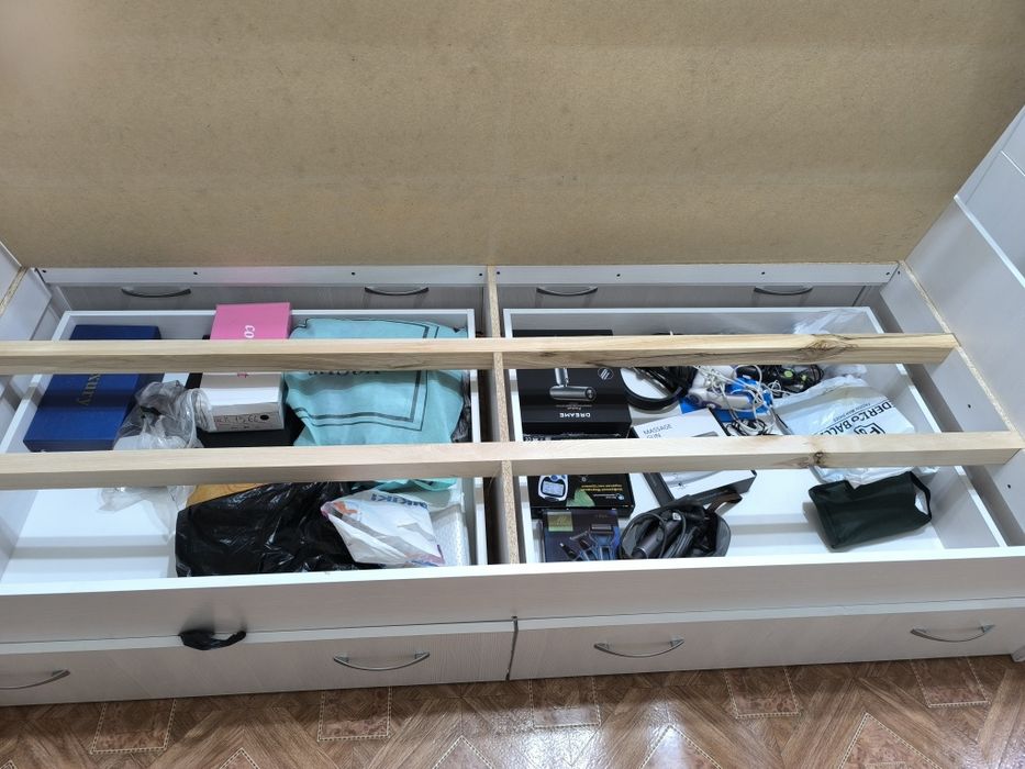 Продам кровати односпальные