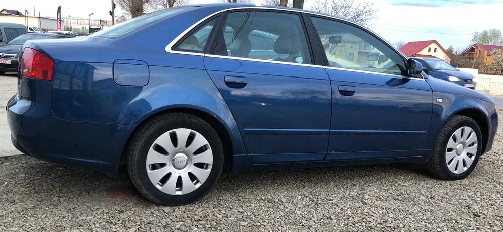 Vand AUDI A4 Berlina