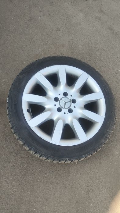 оригинал диск с резиной Mercedes J8,5 43ет 245 45 r18 зима, запаска