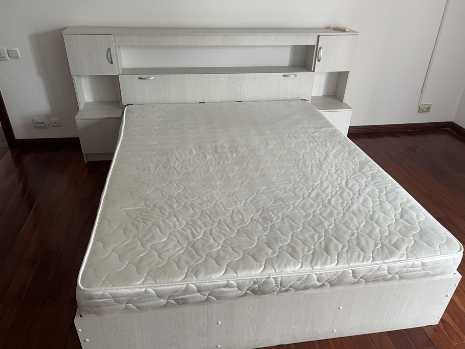 Продам кровать для спальни