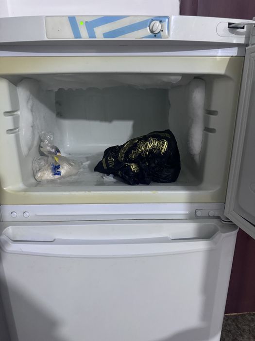 Продаю холодильник