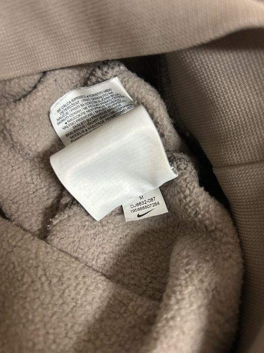 Nike sweatshirt