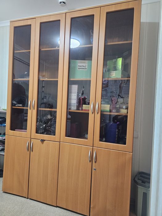 Продам два шкафа