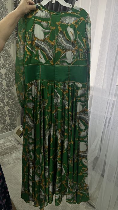 Женское платье