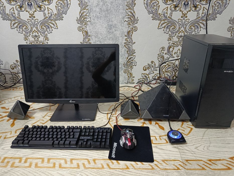 Kompyuter tez va arzon sotiladi. Windows 10