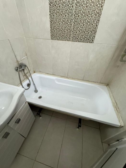 Бу спальная гарнитура