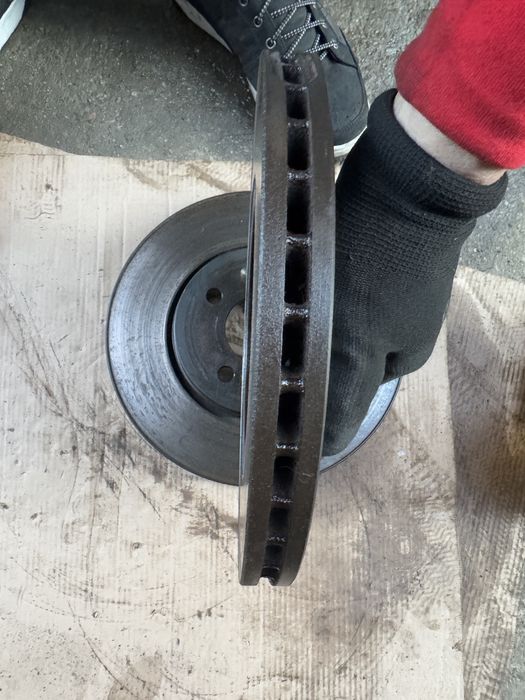 Vand discuri frana Dacia Lodgy/Dokker 2013/2020