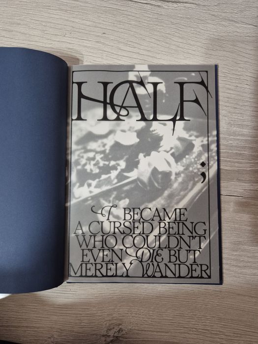 Альбом ENHYPEN - DARK BLOOD (half ver.)