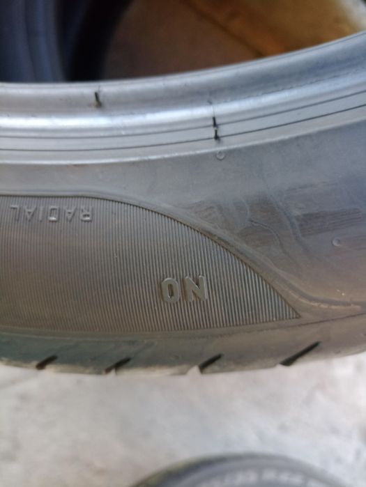 2 anvelope de vara ca noi Pirelli 315/35 R21 dot 2919