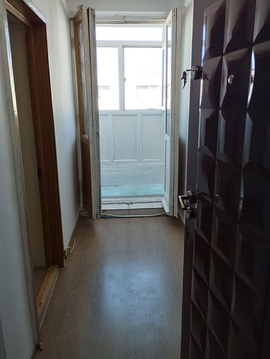 P.f  Vând apartament 2 camere, decomandat, 54 mq zona Frumoasa
