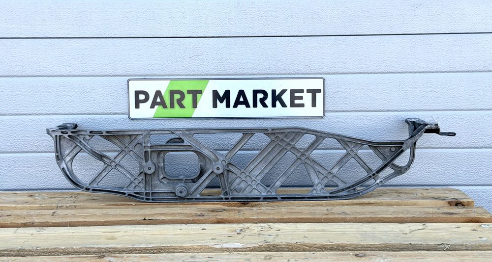 Стойка двигател AUDI Q5 SQ5 8R 8R0199521C 4G0199335B