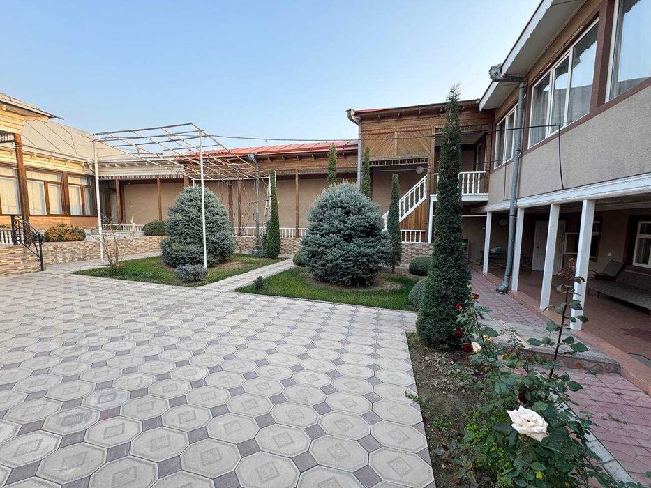 Угловой участок  Юнусабад  метро Шахристан Ор-р: Арка , Махаля Отчопар