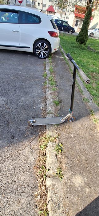 Trotineta oxelo freestyle pentru scheme