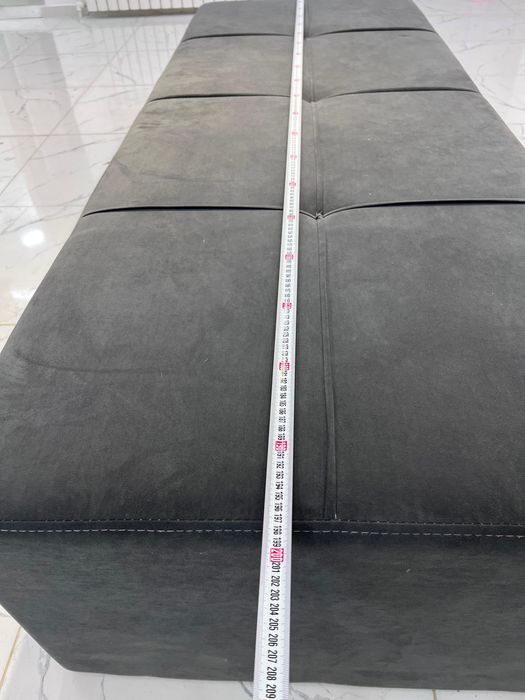 Пуф диван для магазина обуви