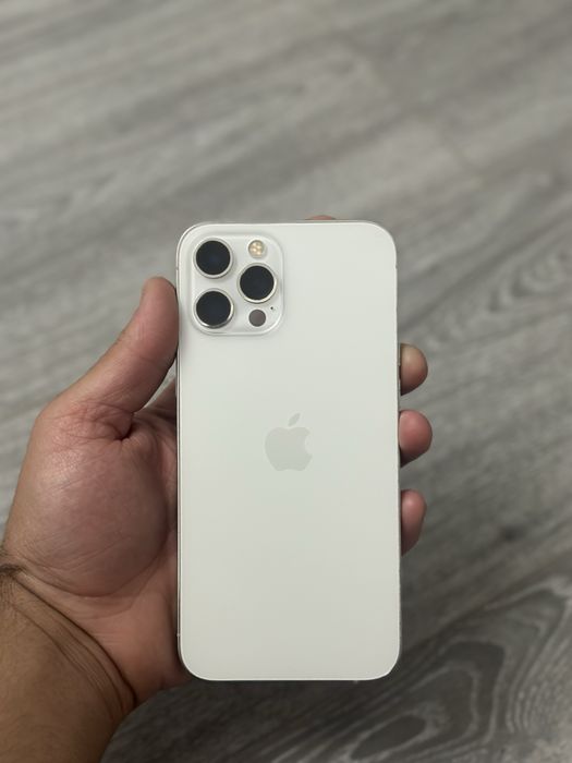 Продам iphone 12pro max в идеальном состояний