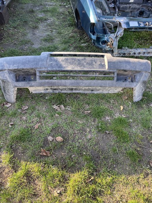 Предна броня за Шкода Фаворит 1994 г