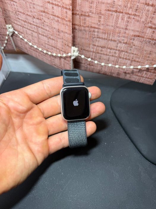 Ceas Apple Watch Series 4 16GB Silver 40MM Wi-Fi