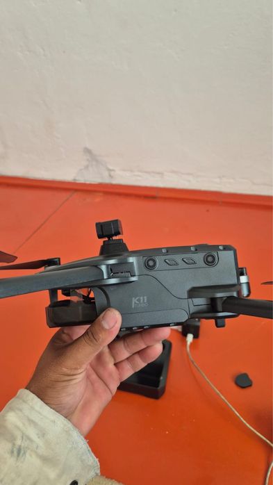 Дрон GD MRKT GD11 серый