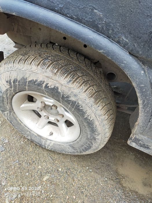 Ниссан Террано 2.4 инжектор