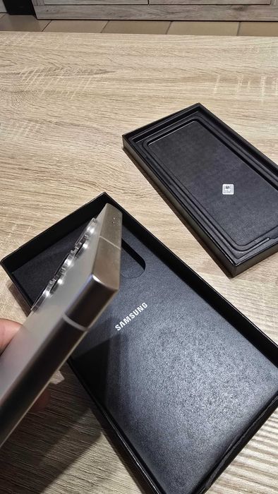Samasung S24Ultra 256GB