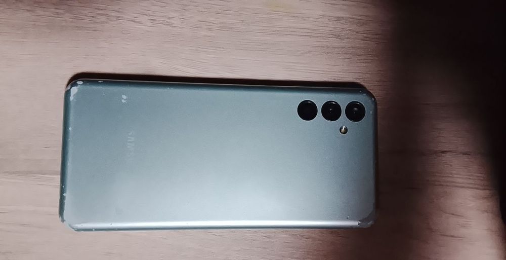 Samsung M 13 sotiladi
