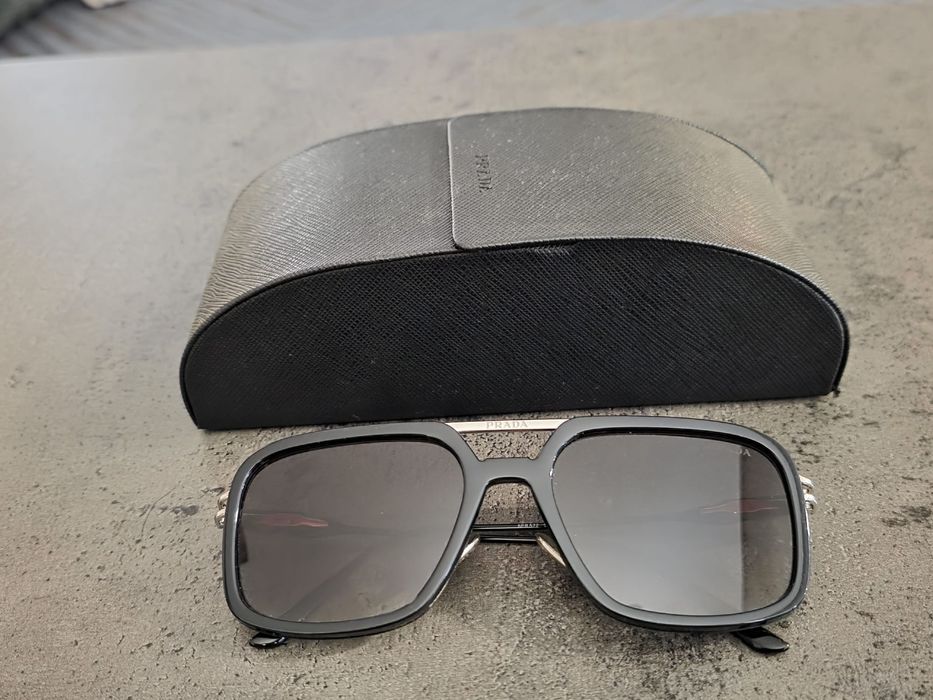 Ochelari soare Prada