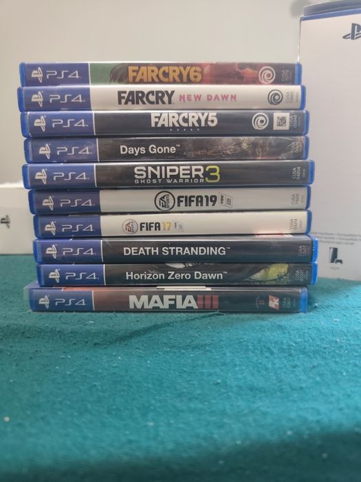 Продавам 10 PS4 игри