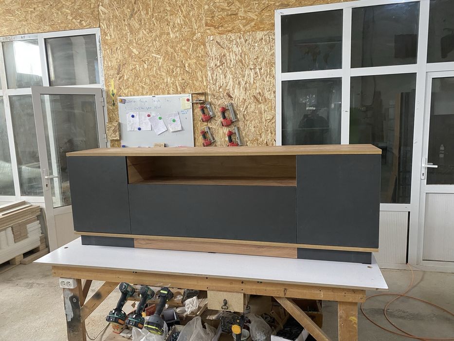 Tv pastavka 180sm uzunligi 50sm balandligi