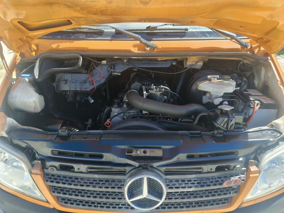 Mercedes-Benz Sprinter 311 CDI – САМОСВАЛ | Автомат | Двойна кабина | 2004 г.