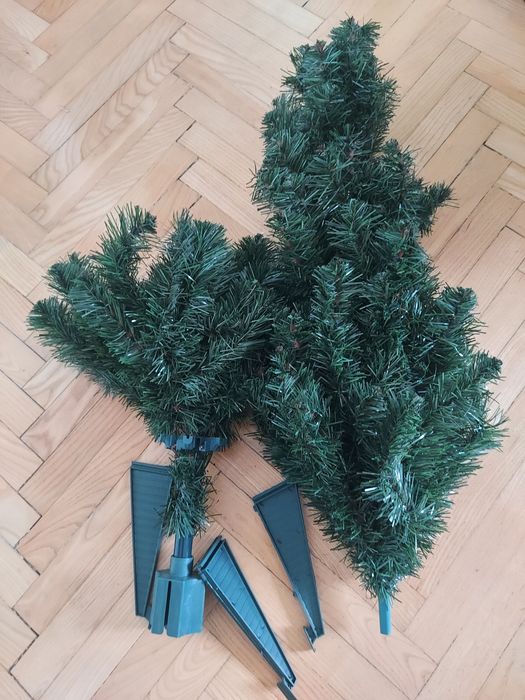 Коледна изкуствена елха