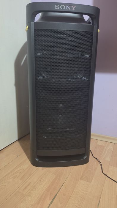 Sony Ult Tower 9