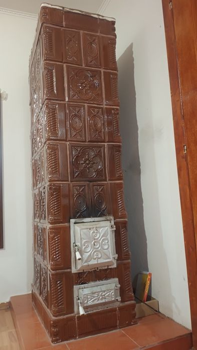 Vând două sobe de teracota
