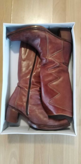 Зимни ботуши и боти - естествена кожа