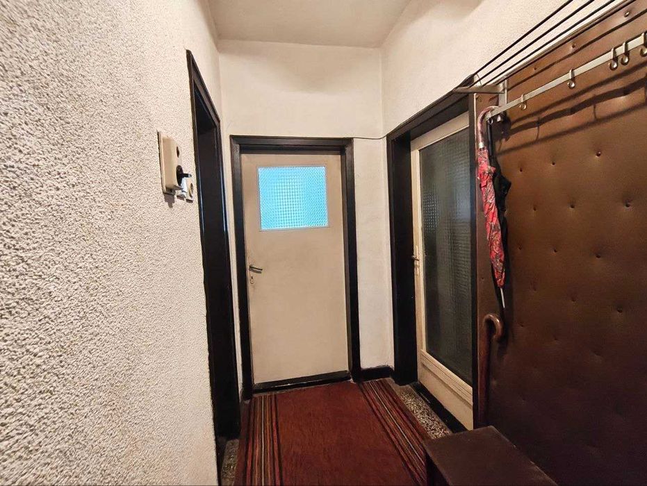 Продава се Едностаен апартамент в Търговище, Вароша - 42 кв.м за 729 €/кв.м - Снимка #10