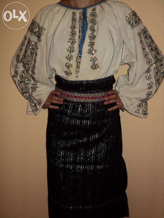 Vand Costume Populare zona Moldovei