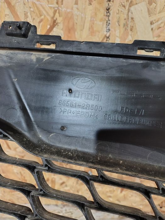 Grila bara fata Hyundai i30 an 2008-2012
