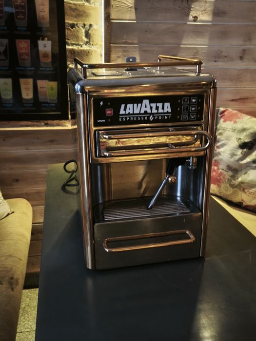 Кафе машина. Lavazza Espresso point