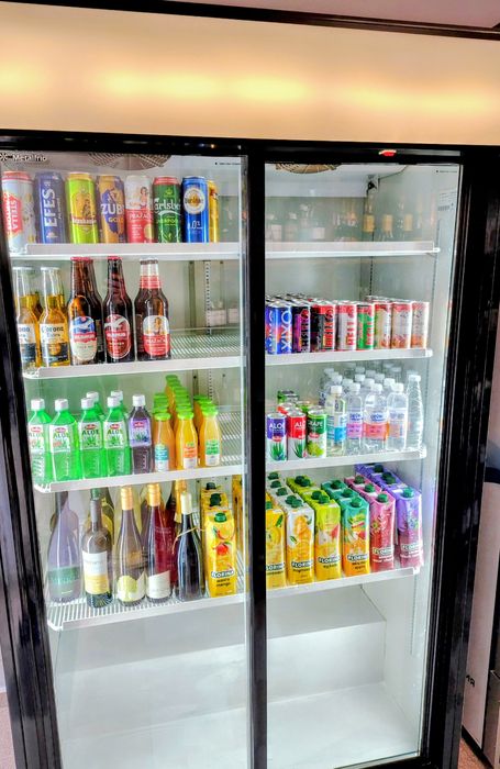 Двойна вертикална ХЛАДИЛНА витрина